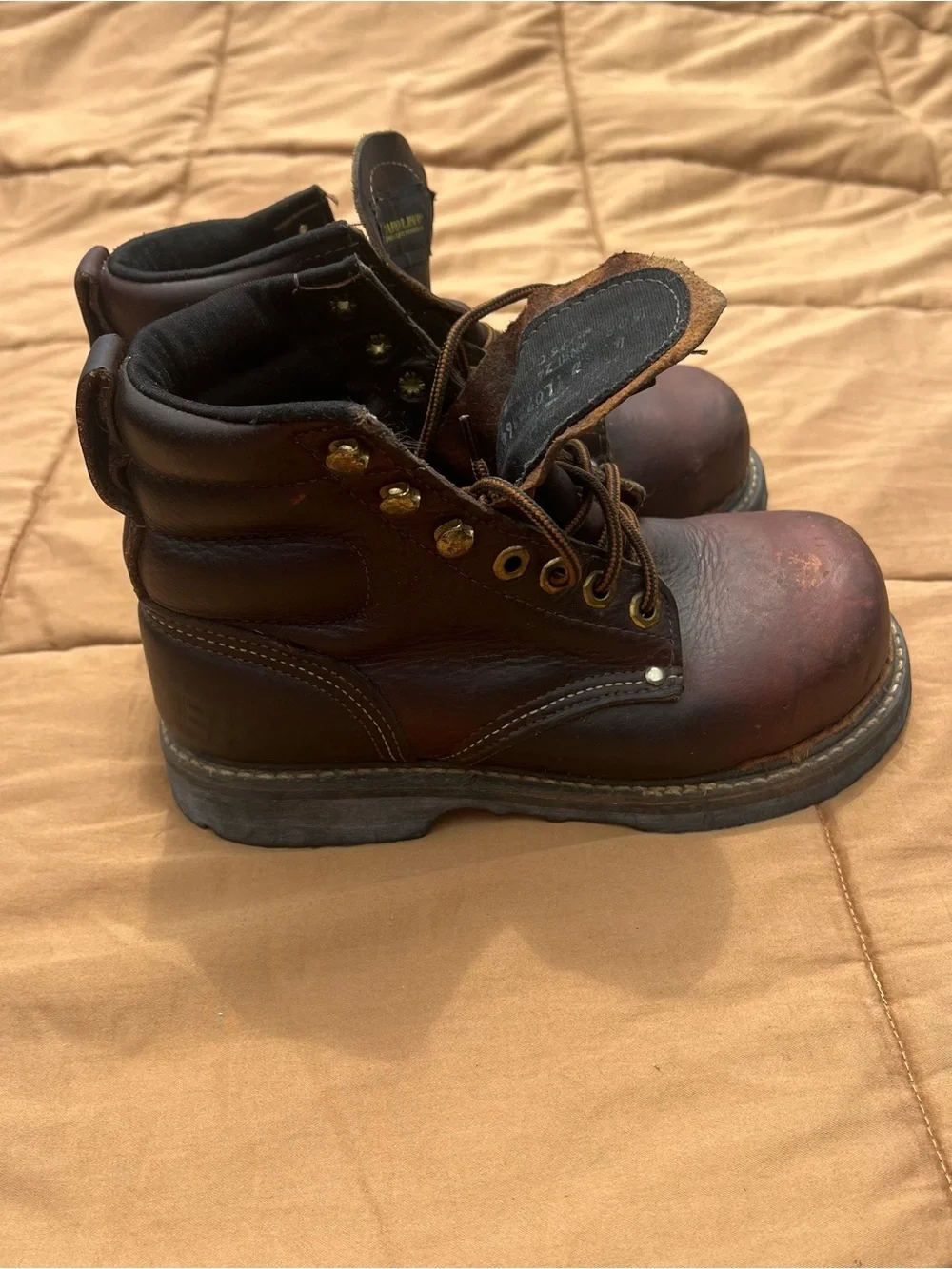 Carolina Men's Dark Brown Leather Work Boots Made With Kevlar Lace Up Size 4